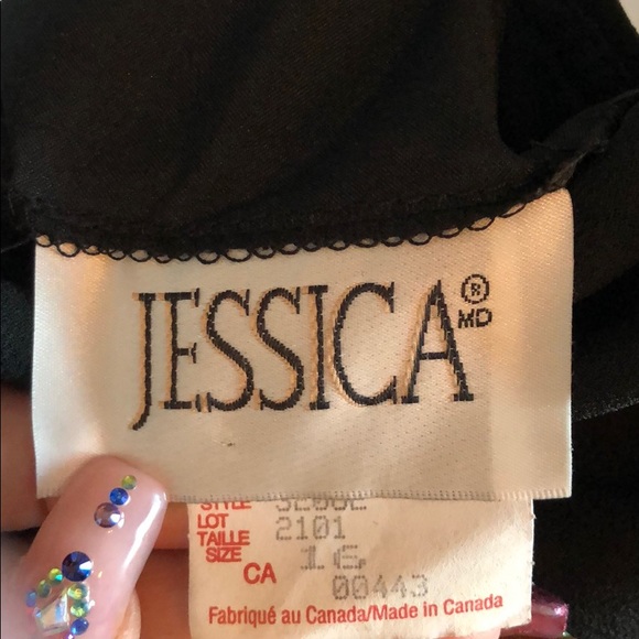 Gorgeous black Jessica Dress - Picture 4 of 4